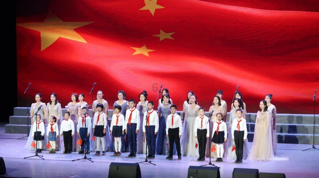 逃离神秘之林